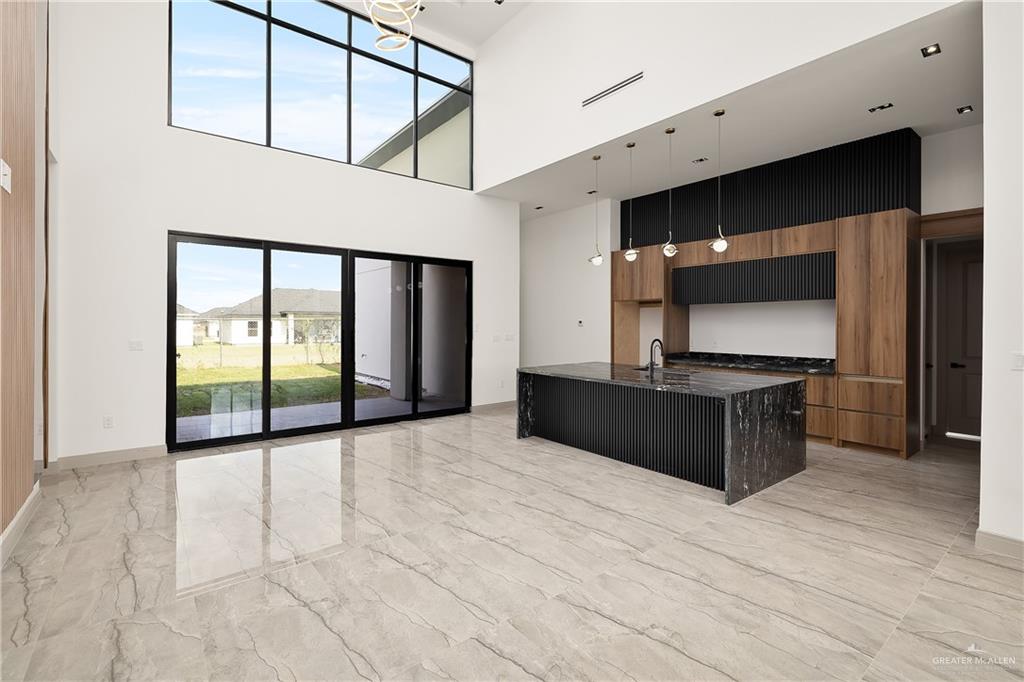 Photo 7 of 1402 Tierra Encantada