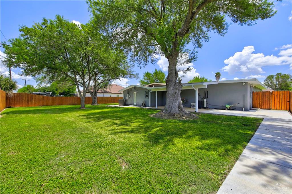 Photo 4 of 1108 Harvey Drive