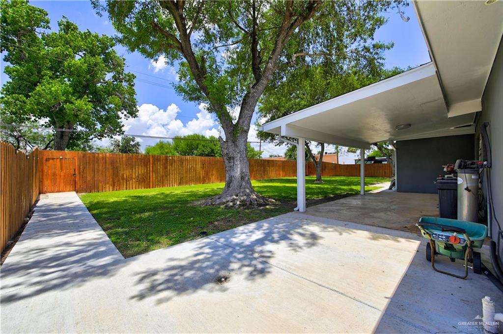 Photo 6 of 1108 Harvey Drive