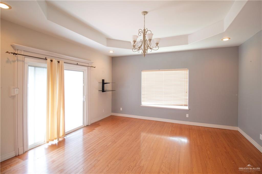 Photo 31 of 313 Condor Avenue