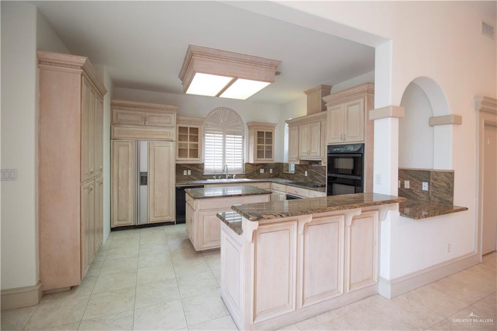 Photo 6 of 313 Condor Avenue