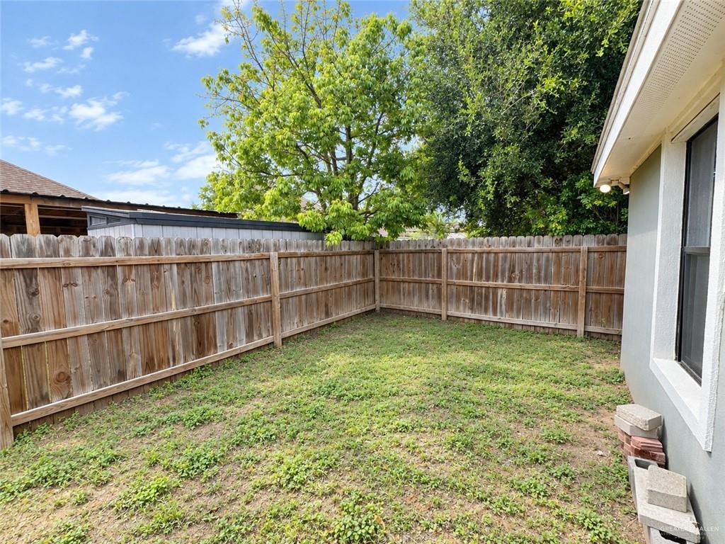 Photo 16 of 2333 Ruby Street