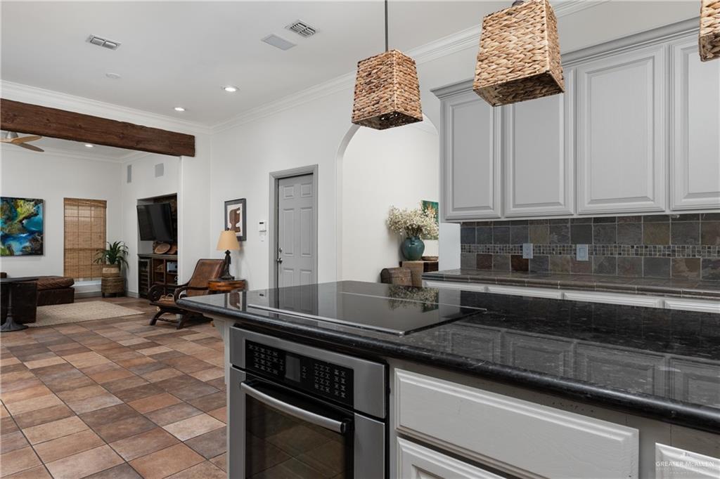 Photo 9 of 409 Zenaida Avenue