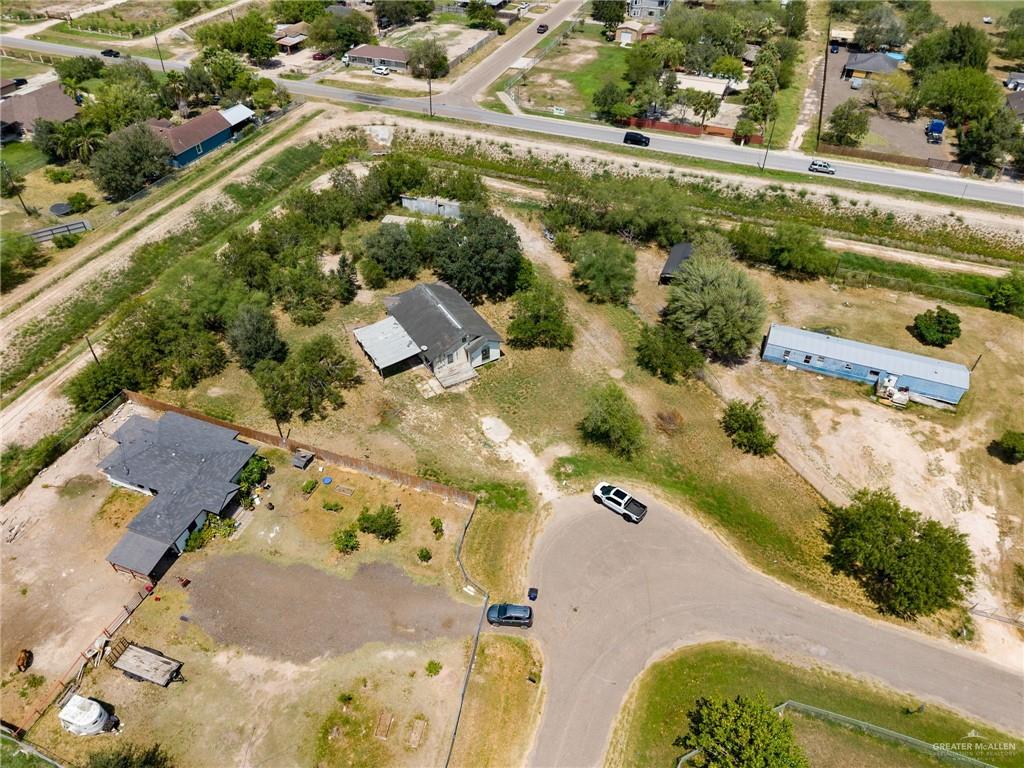 Photo 12 of 307 Lantana Drive