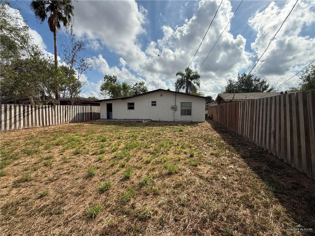 Photo 10 of 607 Padre Avenue