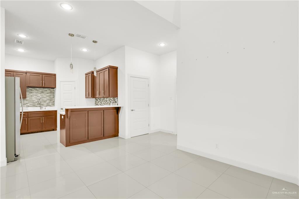 Photo 6 of 2908 51st Street