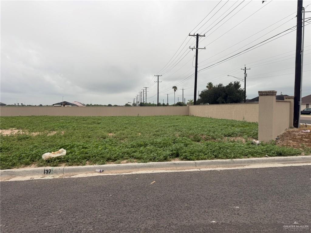 Photo 2 of 800 Corales Street