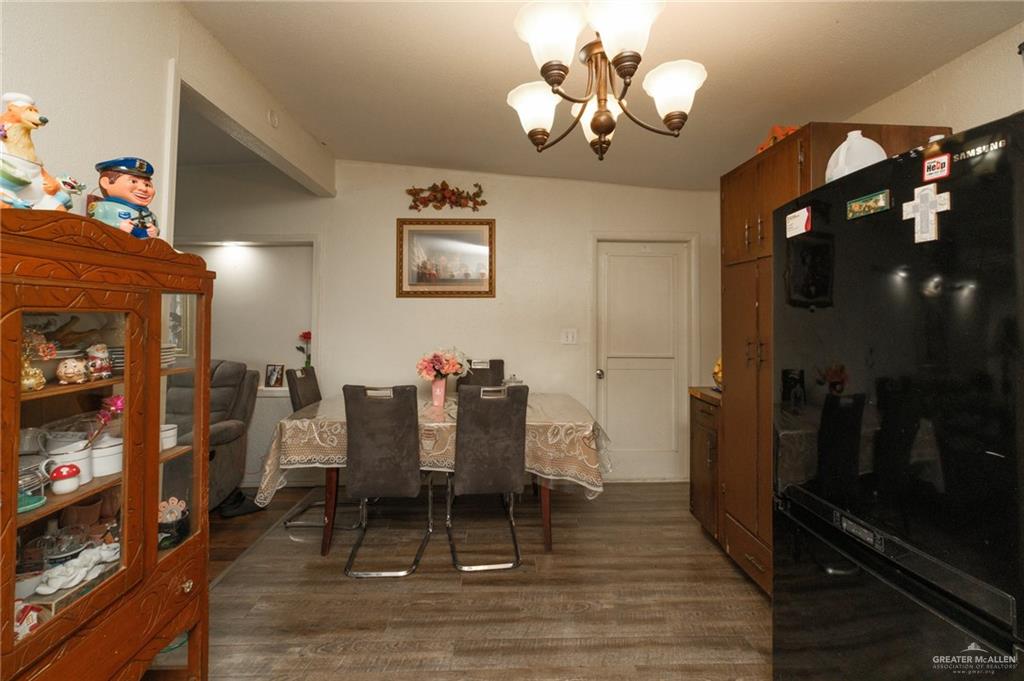 Photo 7 of 540 1st Street