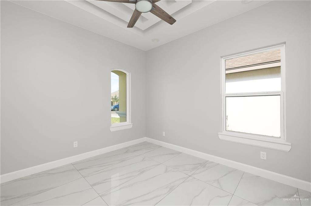 Photo 10 of 2603 Imperial Oaks Drive
