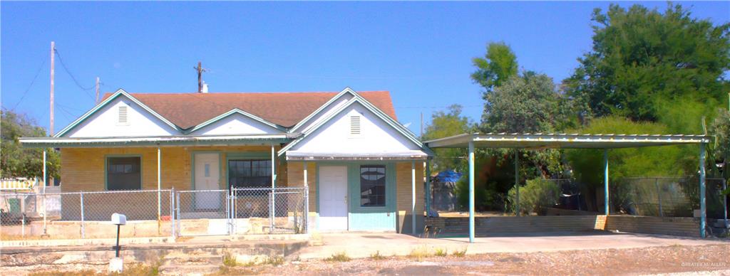 Photo 2 of 502 East Street