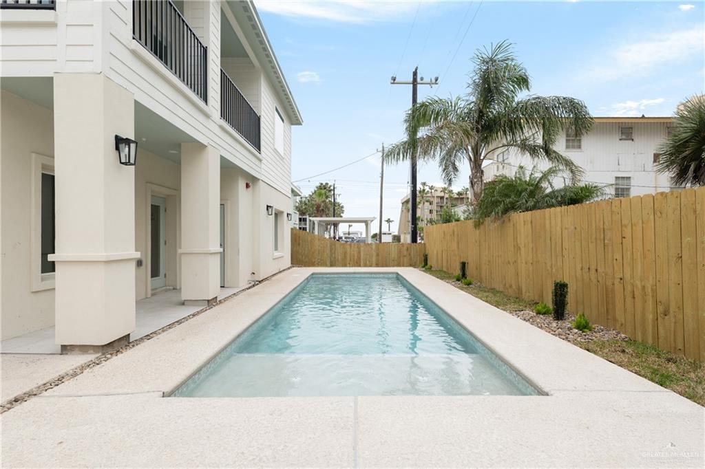 Photo 15 of 117 Marlin Street #D