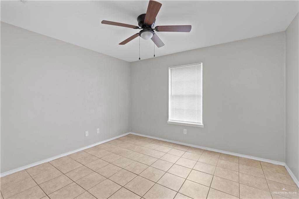 Photo 7 of 2405 Hibiscus Avenue