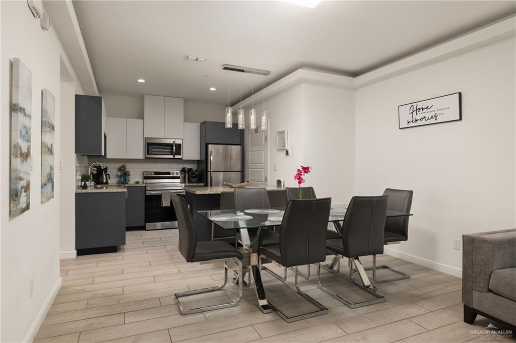 Photo 4 of 901 Yuma Avenue #1801