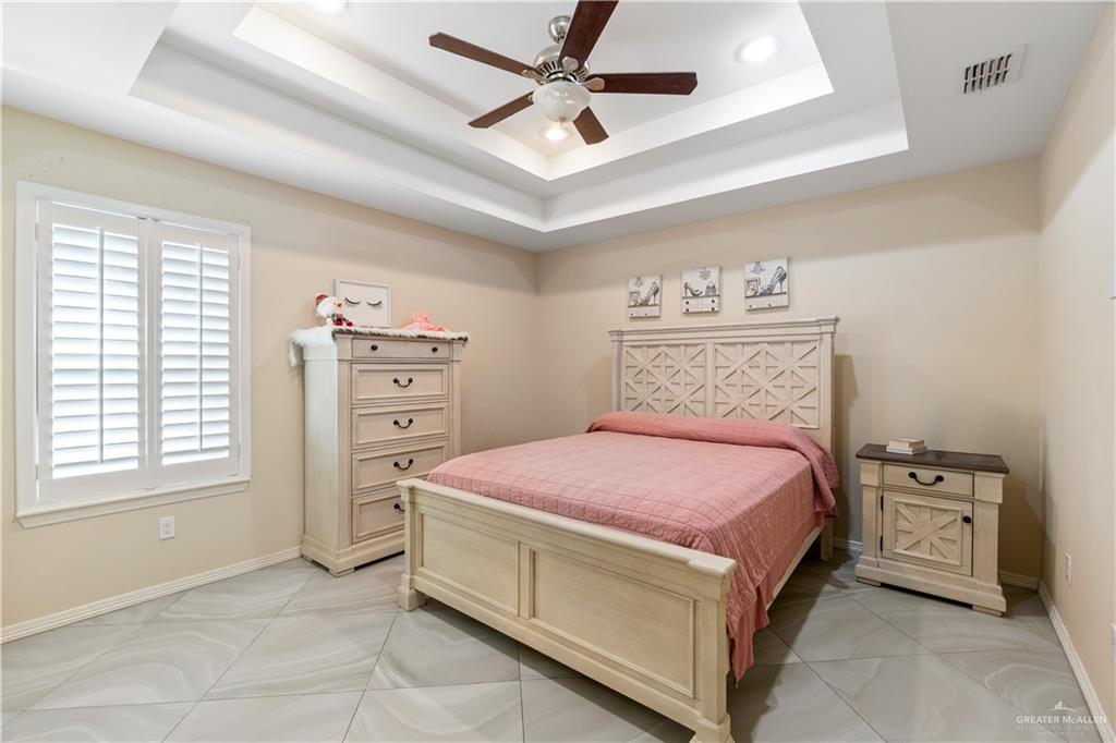 Photo 20 of 3600 42nd Street
