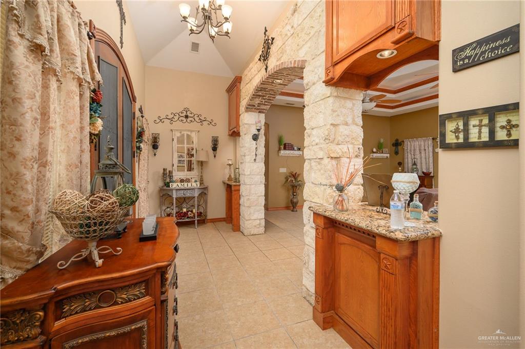 Photo 8 of 4403 Mesquite Avenue