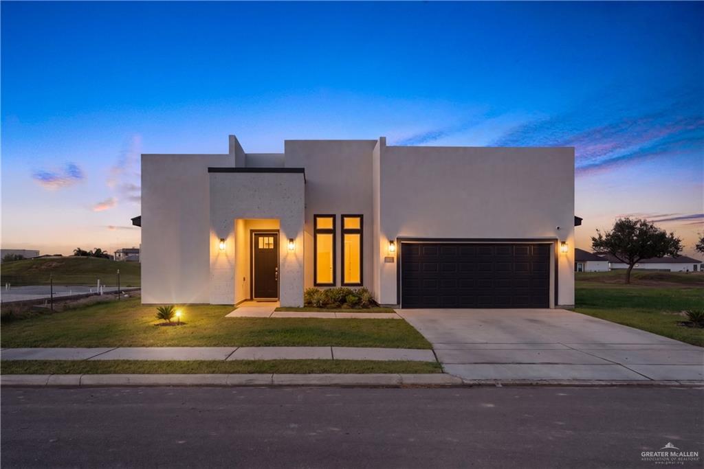 Photo 1 of 1801 Trophy Drive, Edinburg