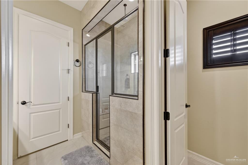 Photo 11 of 4409 Quince Avenue