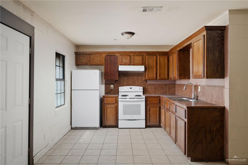 Photo 5 of 301 Elida Street