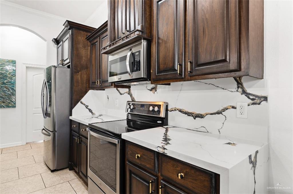 Photo 5 of 1330 Loretta Lynn Drive