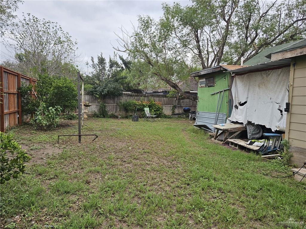 Photo 7 of 7807 Hidalgo Street