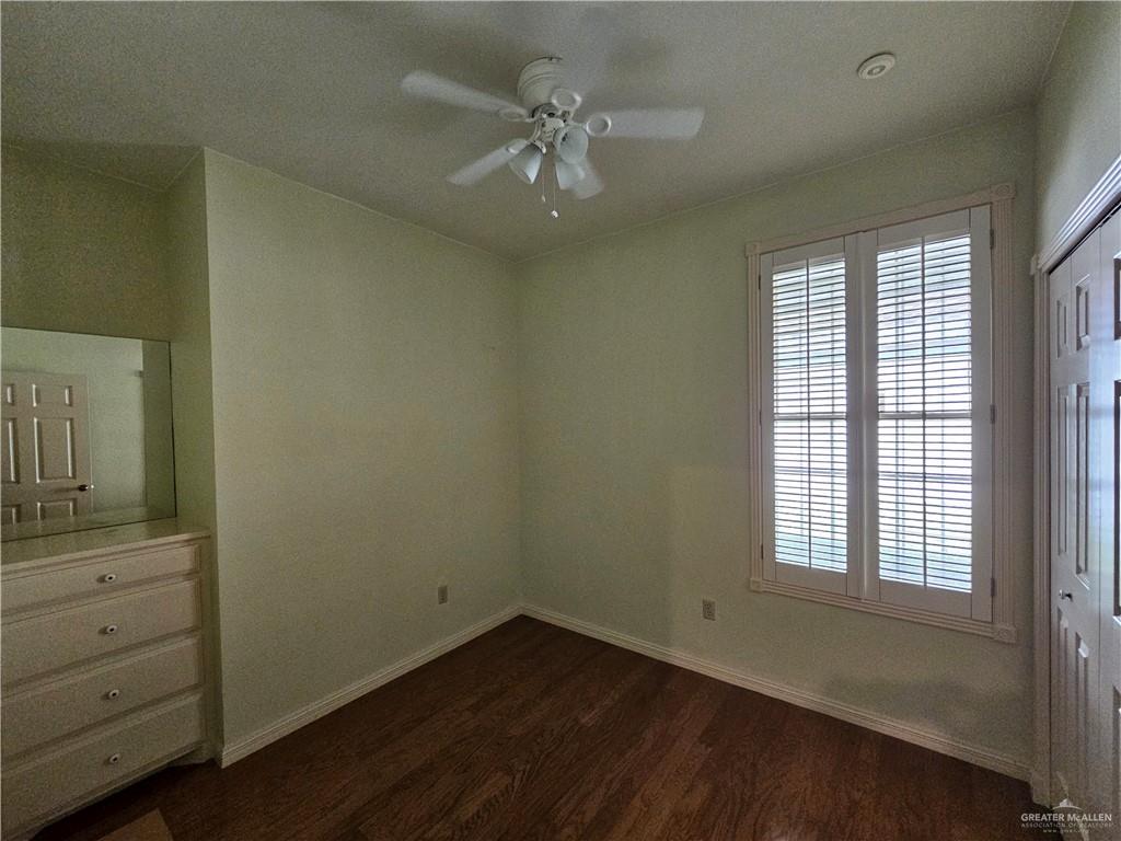 Photo 38 of 1225 Peking Street