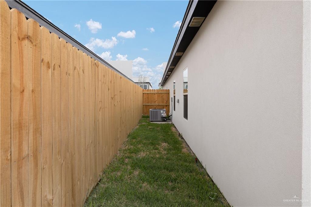 Photo 14 of 4209 Heron Avenue #30