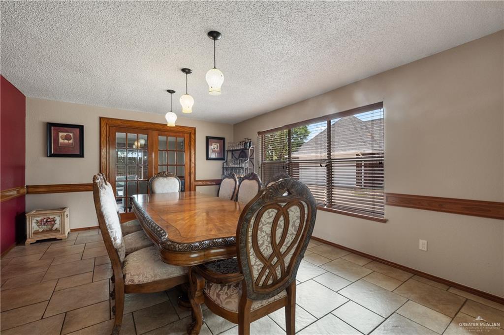 Photo 5 of 113 Pelican Avenue