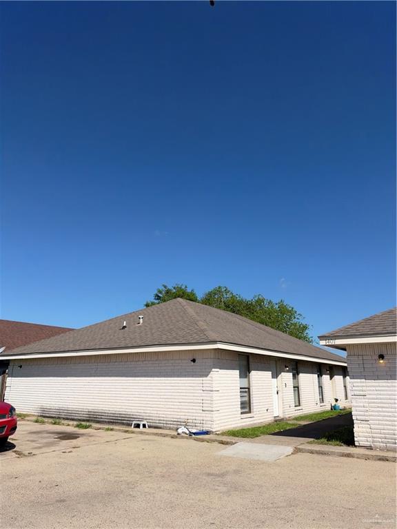 Photo 3 of 1407 Carmen Avenue