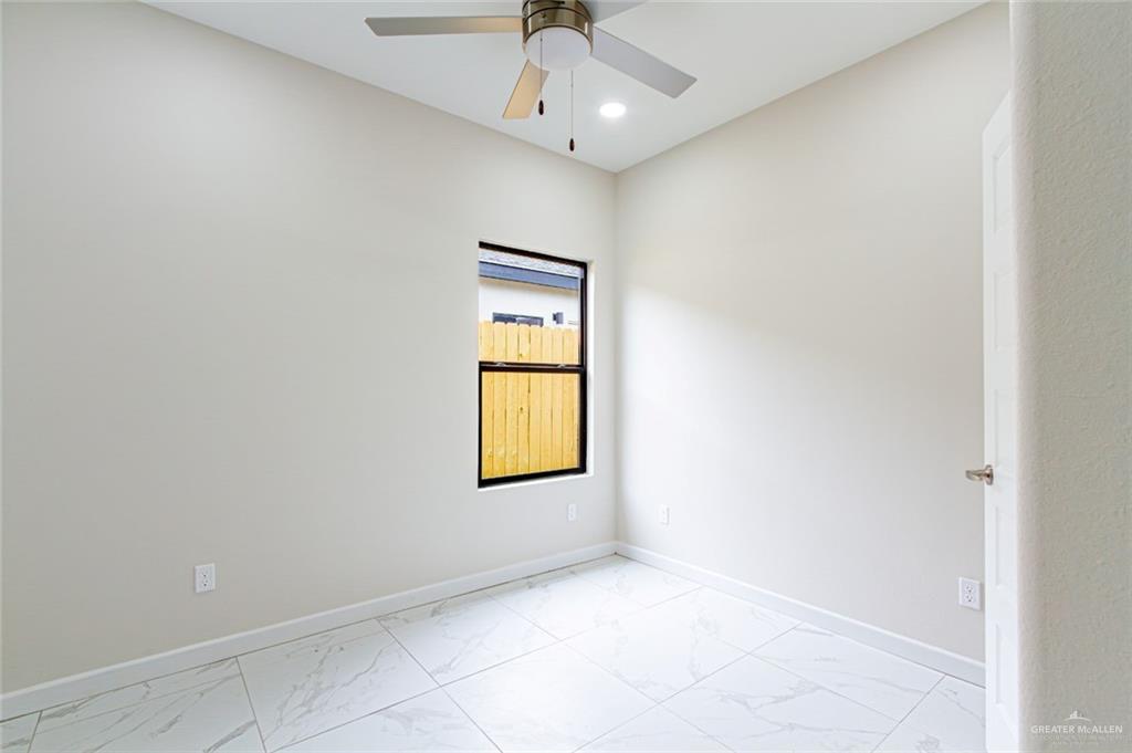 Photo 9 of 4212 Hummingbird Avenue #72