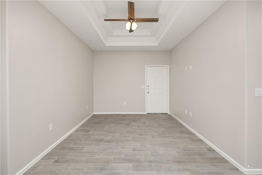 Photo 23 of 2708 Harrison Avenue #4