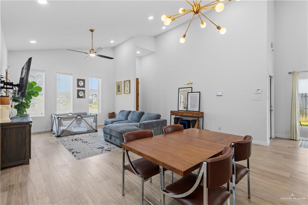 Photo 20 of 3405 Camellia Avenue