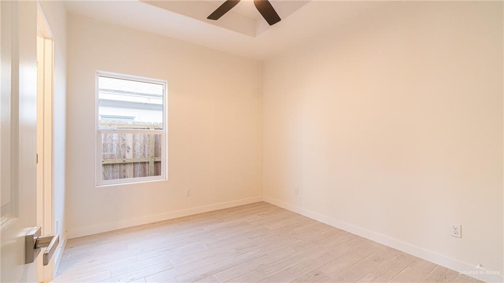 Photo 12 of 5805 Northwestern Avenue #1