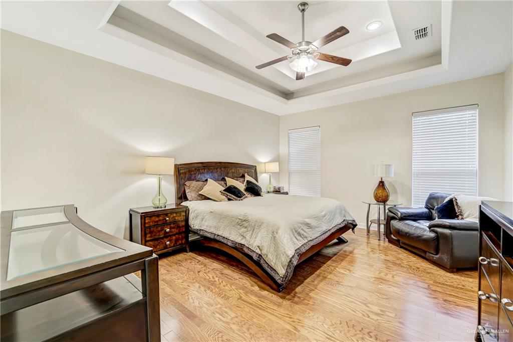 Photo 14 of 2510 Driftwood Court