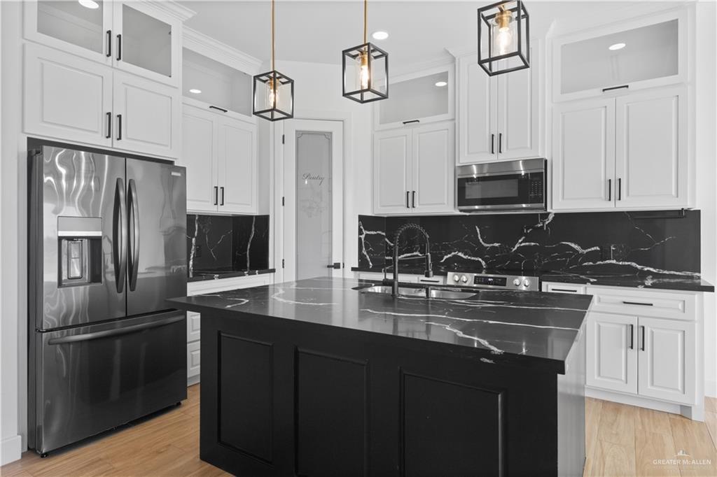 Photo 11 of 2708 Bvlgari Drive