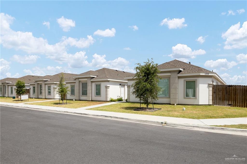 Photo 2 of 1205 Sucre Drive