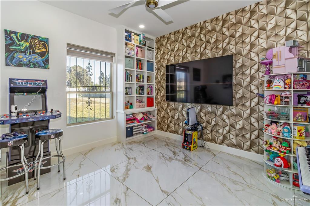 Photo 37 of 3111 Emerald Valley Boulevard