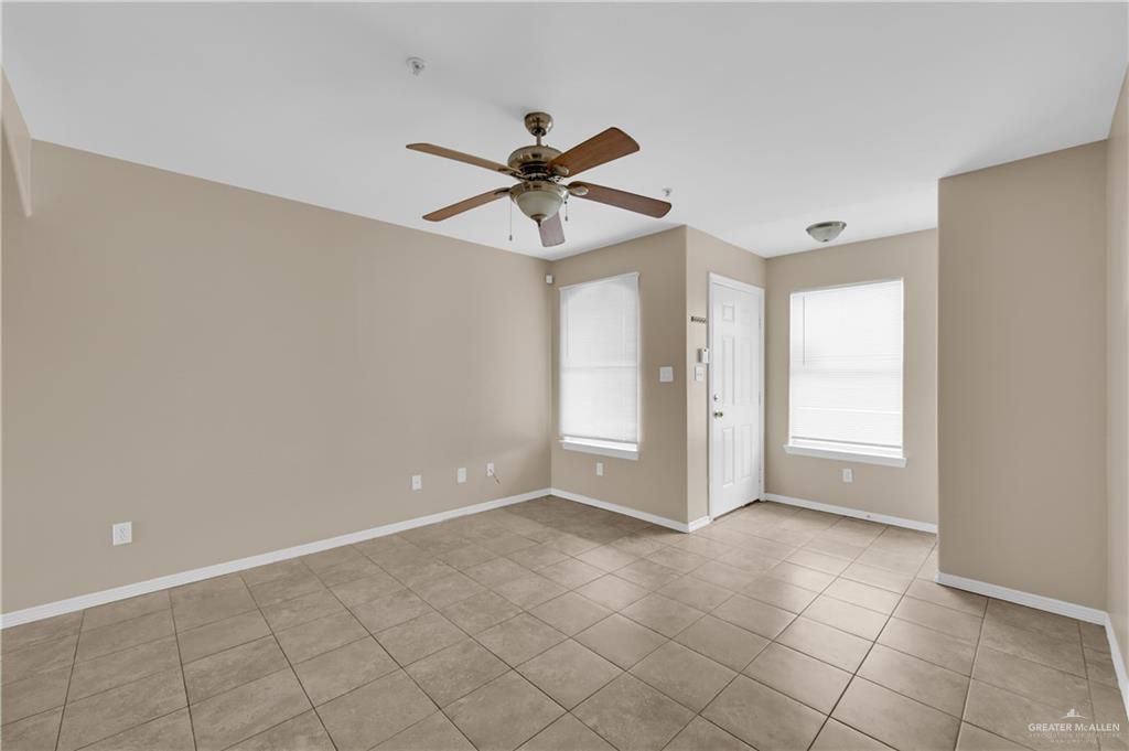 Photo 9 of 1607 Omni Avenue #2