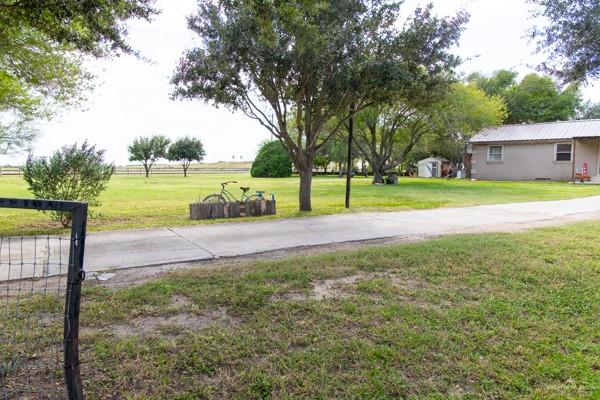 Photo 19 of 17976 Fm 1762