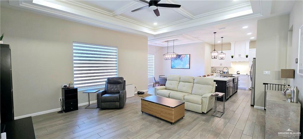 Photo 3 of 2816 Kilgore Avenue