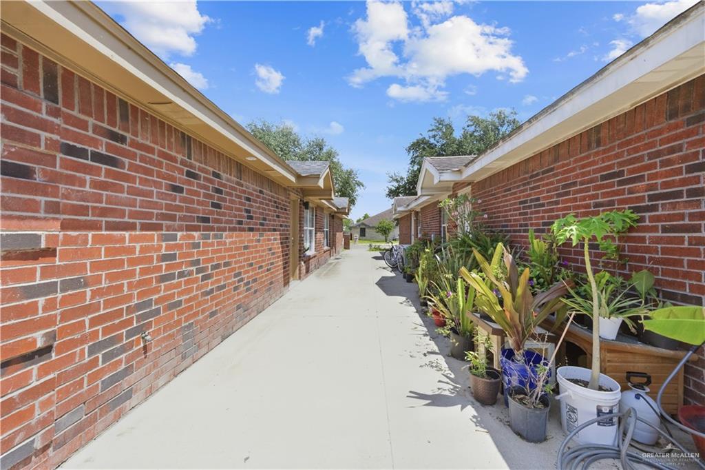 Photo 4 of 1206 Prosperity Drive