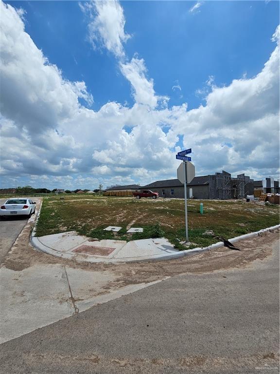 Photo 8 of 1303 Rosewood Drive