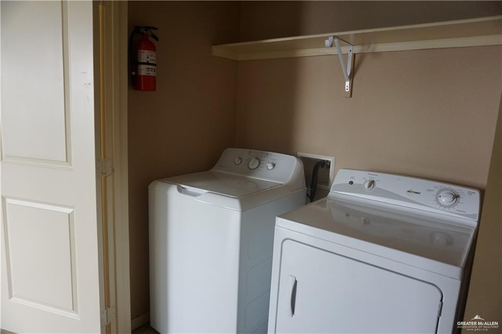Photo 4 of 1108 Eisenhower Street #I