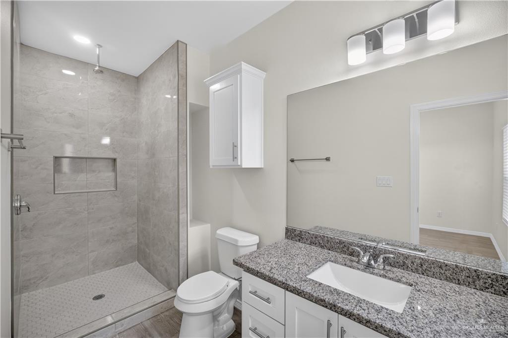 Photo 15 of 409 Alexandrite Avenue
