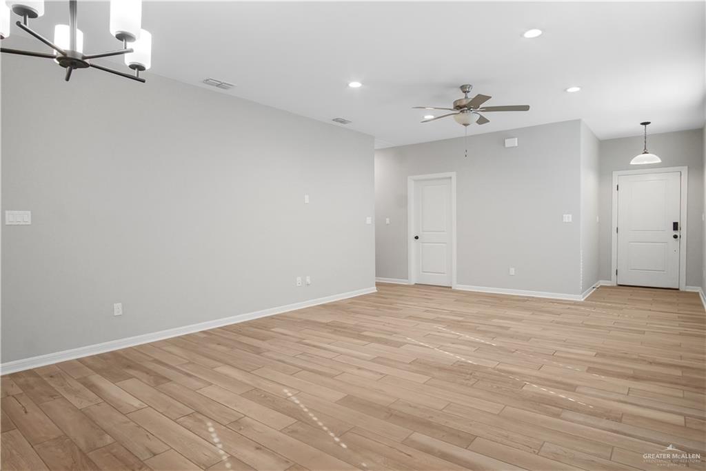 Photo 8 of 590 Live Oak Street