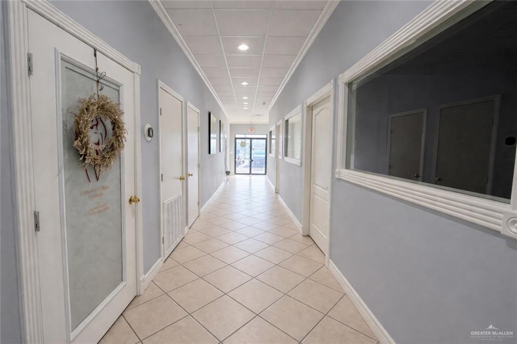 Photo 2 of 3509 University Drive #C