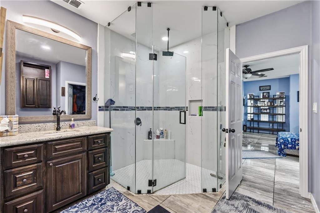 Photo 16 of 23622 Oak Knoll Drive
