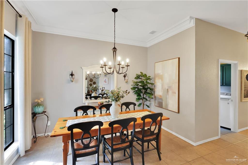 Photo 10 of 2021 27th Street