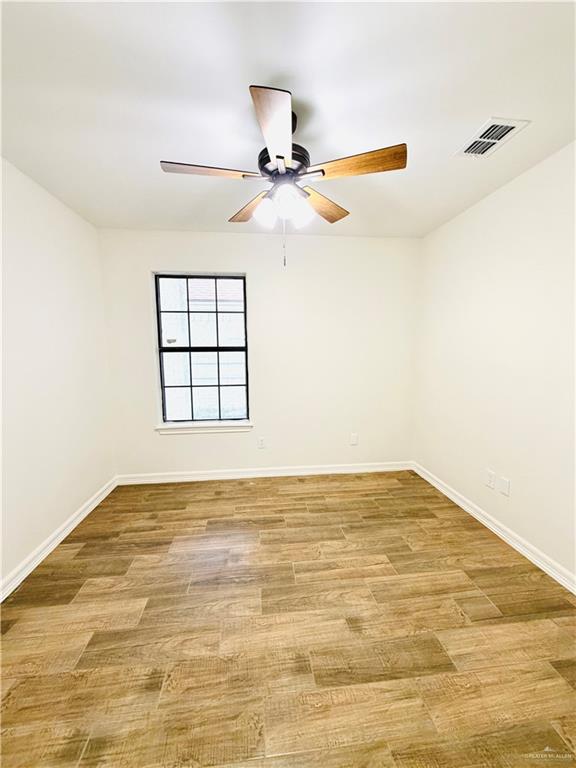 Photo 8 of 1309 Heron Avenue