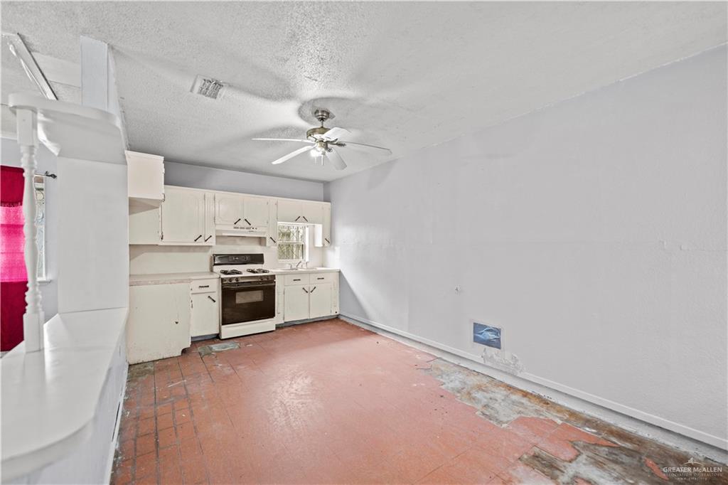Photo 14 of 605 8th Street