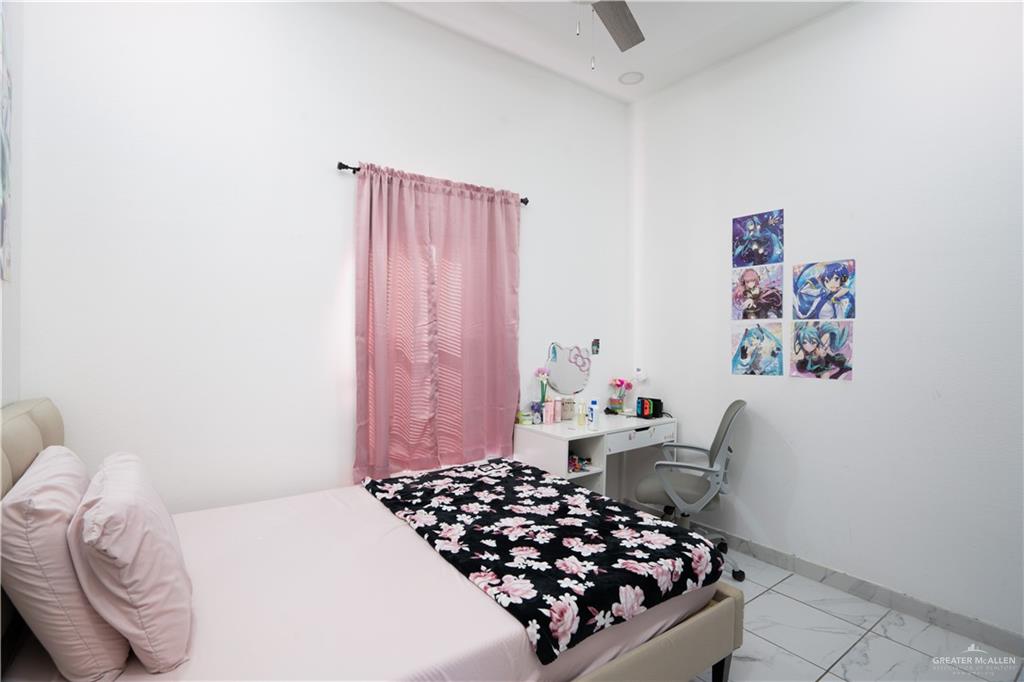 Photo 12 of 502 La Quinta Drive